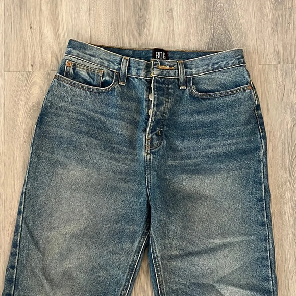 Urban Outfitters BDG wide  leg straight jeans size 28 - Picture 2 of 16